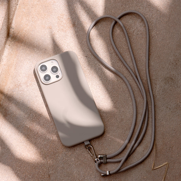 UNIQ COEHL MUSE case For iPhone 16 Series