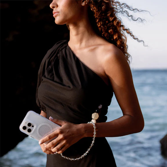 UNIQ COEHL LUMINO Case For iPhone 16 Series