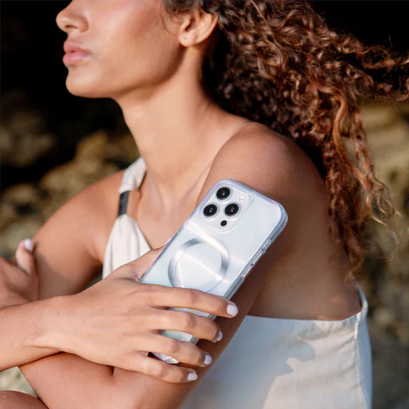 UNIQ COEHL SAVON Case For iPhone 16 Series