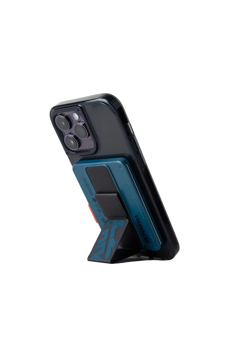 Skinarma Spunk Magnetic Cardholder With Grip-Stand